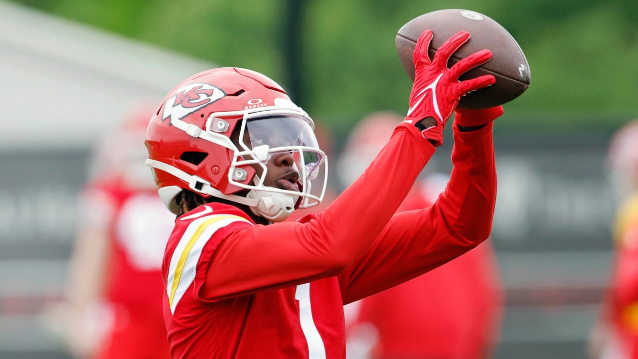 Chiefs Aim for Super Bowl Hat-Trick Patrick Mahomes Champions Draft Pick Xavier Worthy to Rev Up Team Speed---
