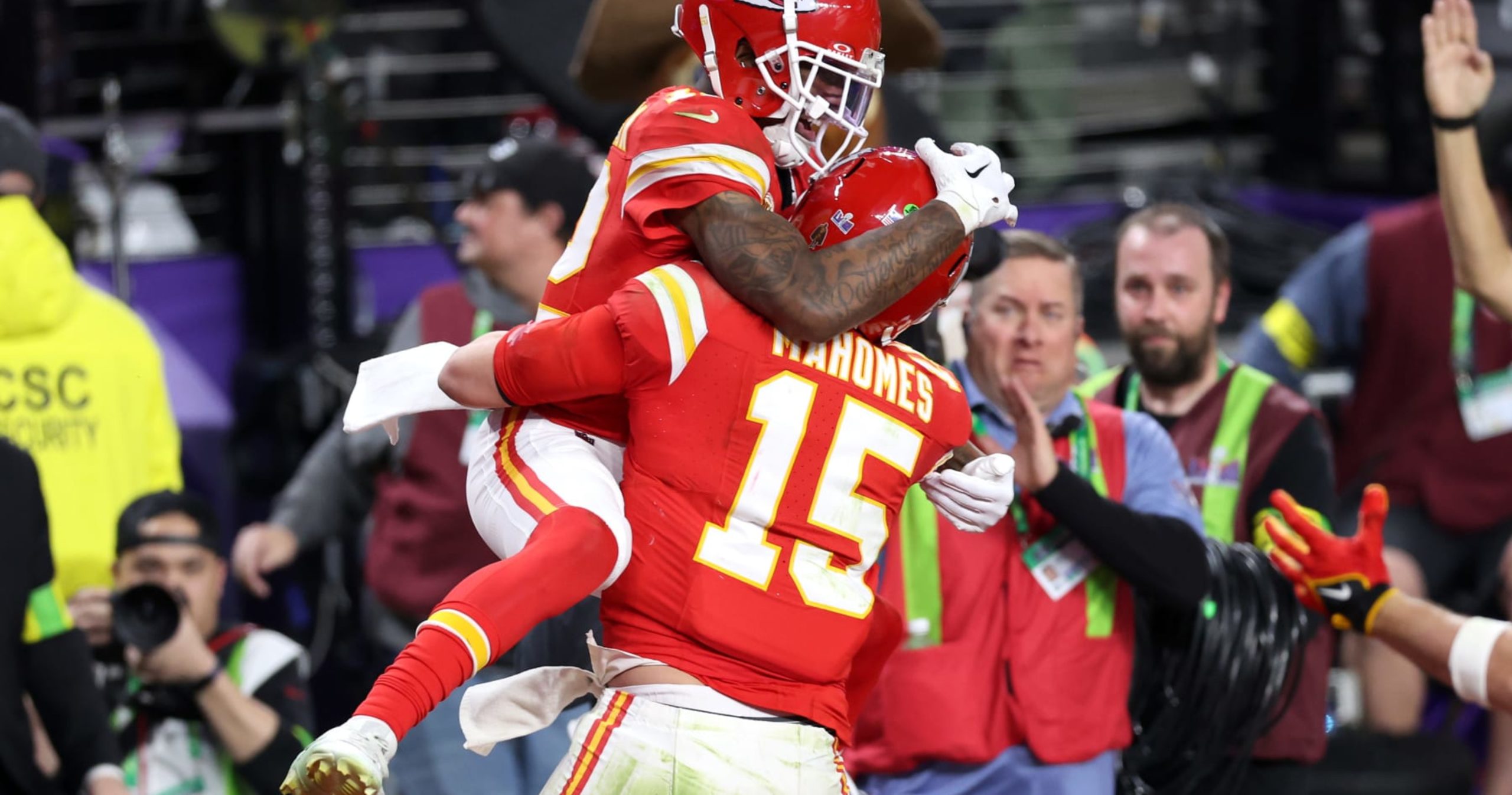 NFL News: Kansas City Chiefs’ Patrick Mahomes Guarantees 2024 Super Bowl Comeback with Iconic ‘Corndog’ Play