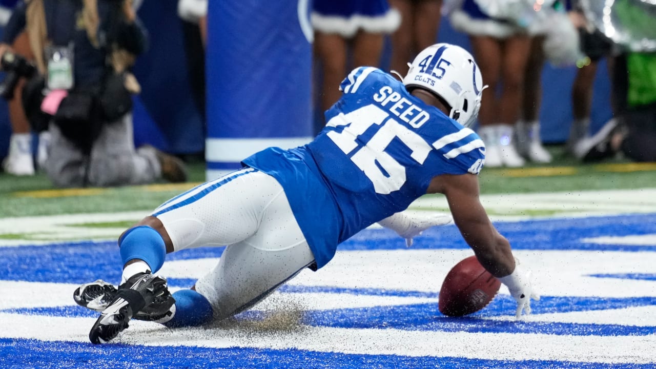 NFL News: Indianapolis Colts Linebacker E.J. Speed Talks Team Loyalty Amid Key Contract Talks