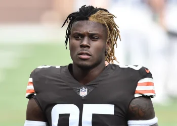 David Njoku's Fiery Defense of Cleveland: Clapping Back at Micah Parsons and Critics
