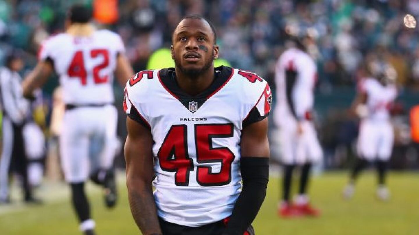  Deion Jones Joins Buffalo Bills A Game-Changing Move for Their Defense