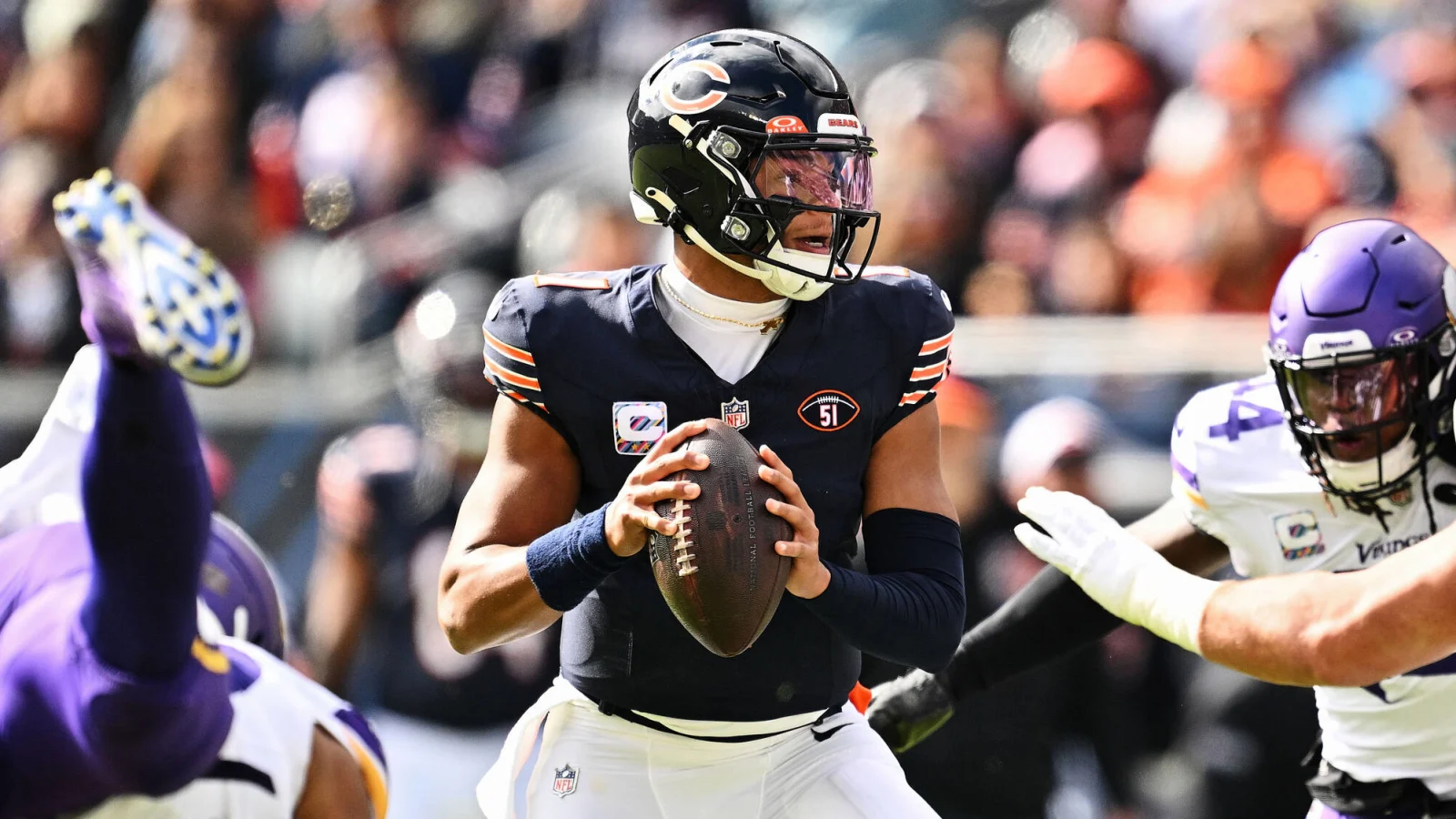 NFL News: “You can’t fall into this” – Justin Fields Gets ALARMED By Greg Jennings on Dual Roles with Pittsburgh Steelers