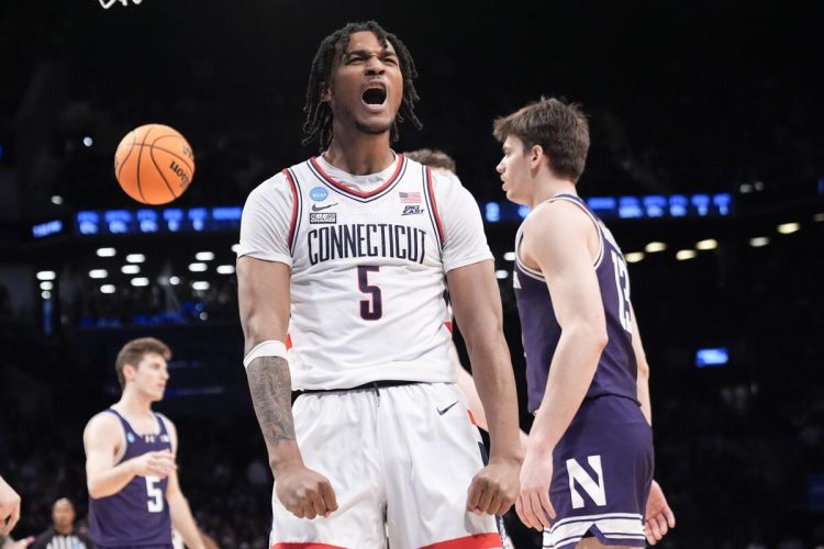 Houston Rockets Make Contentious Selection in New NBA Mock Draft
