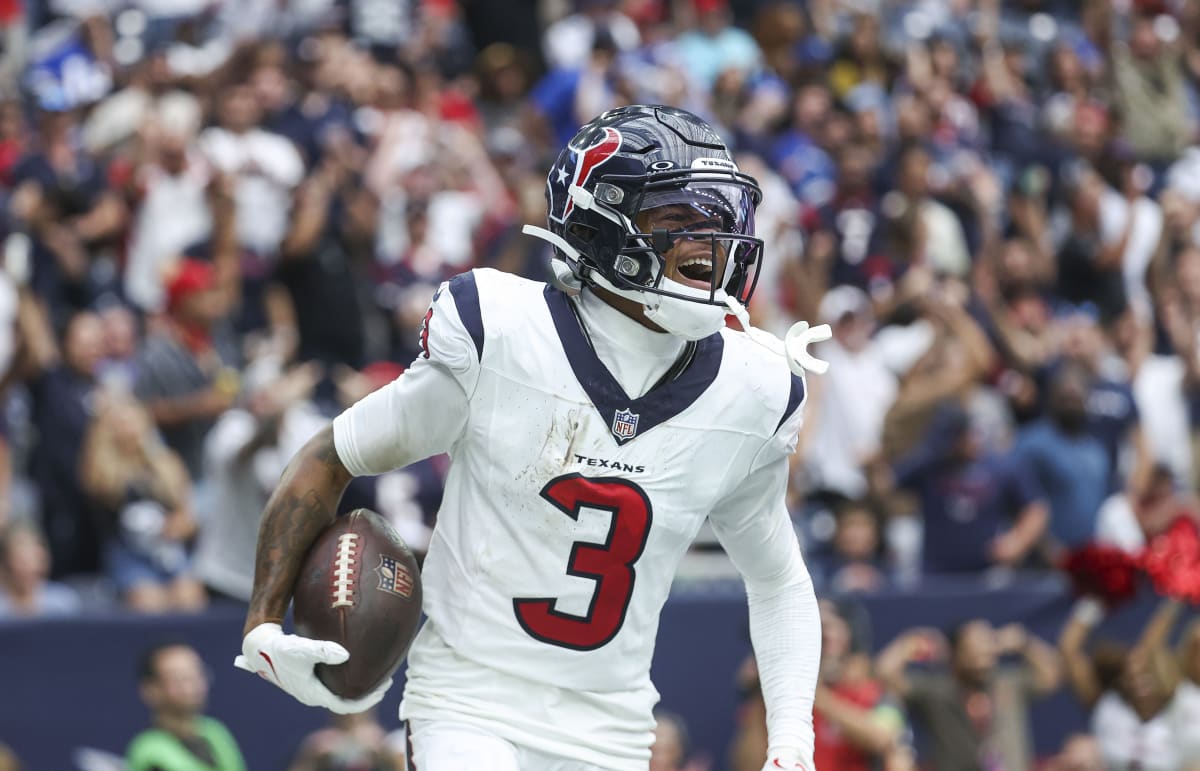  Houston Texans’ Rising Star Tank Dell Set for Comeback After Florida Shootout Scare---