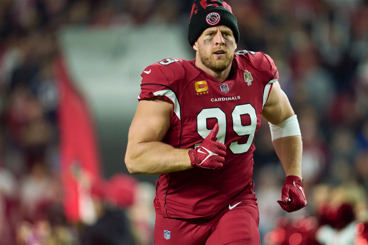 NFL News: J.J. Watt Hints at NFL Comeback Despite Announcing Retirement As Fans and Teams Intrigued