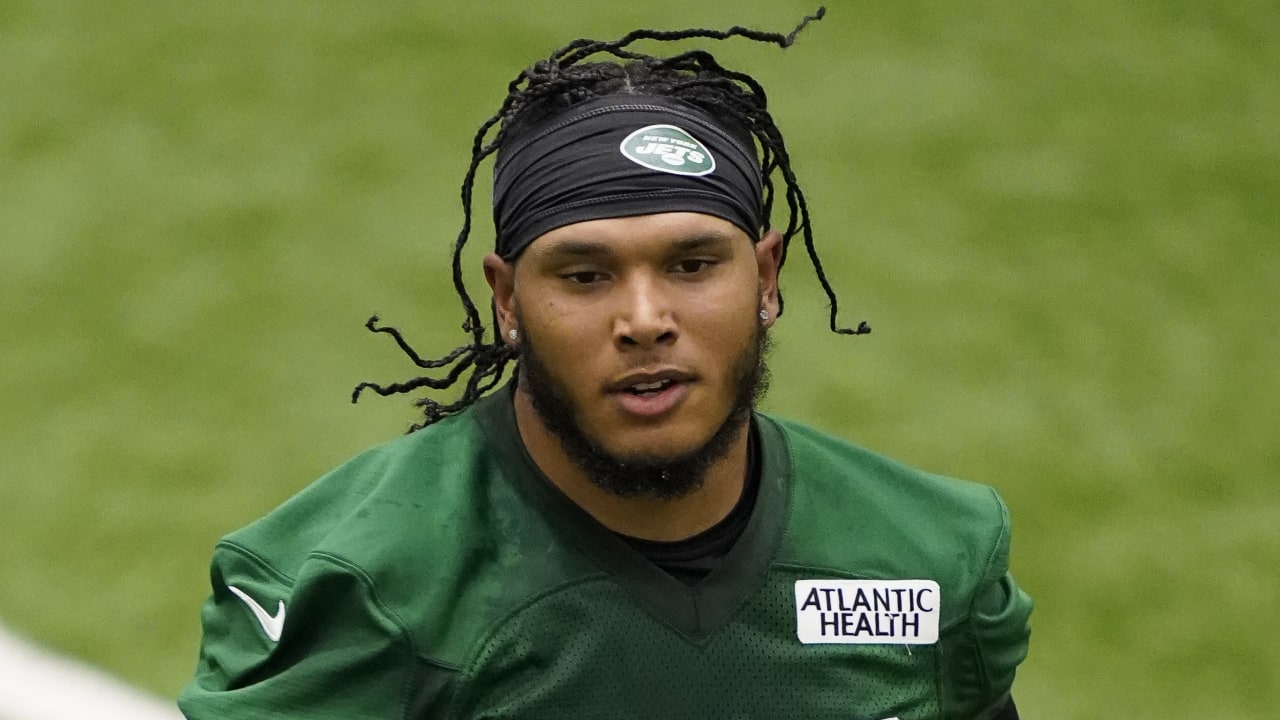 Jets' Defensive Ace Jermaine Johnson Outlines 2024 Ambitions Aiming for the Super Bowl