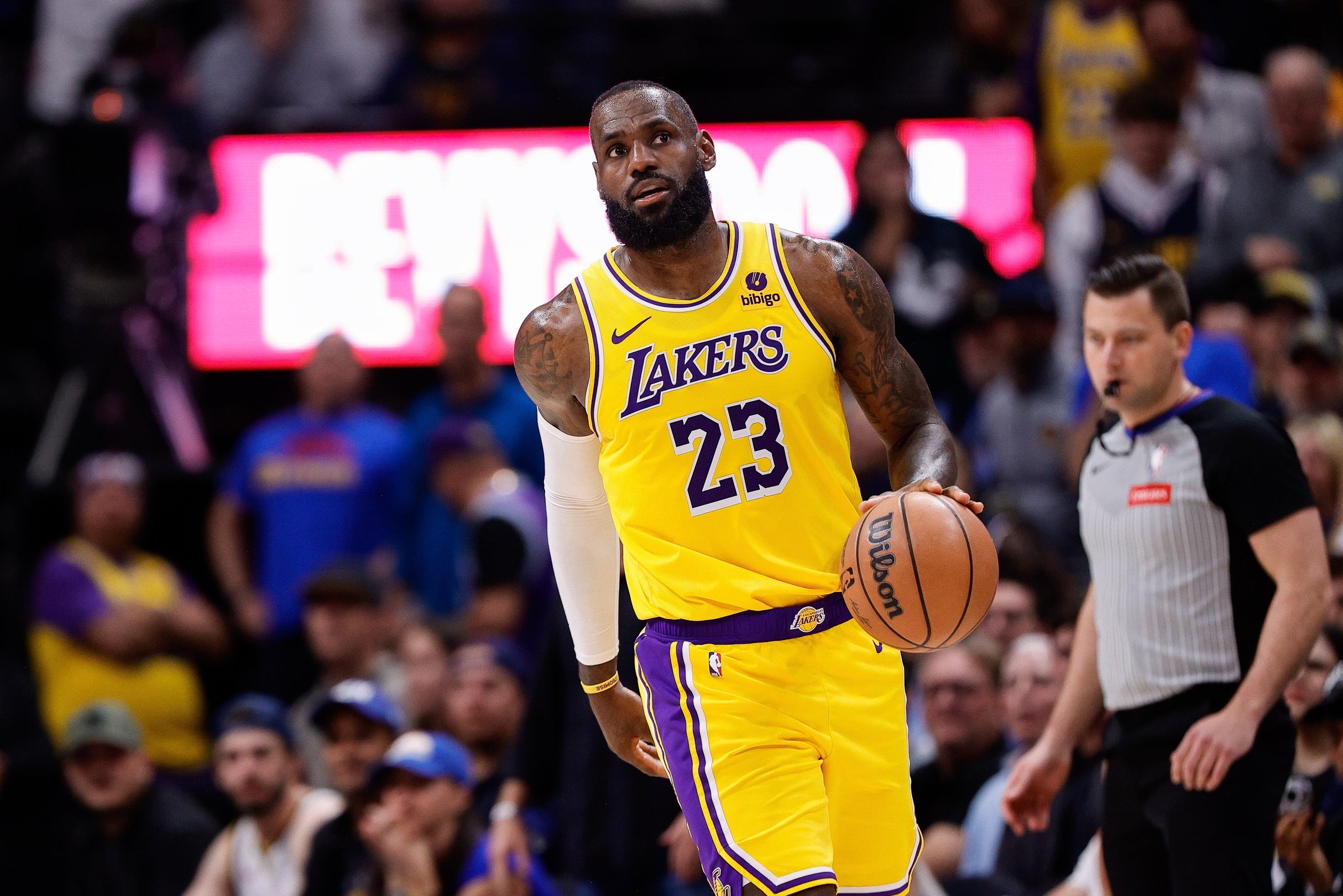 LeBron James Remains Noncommittal on Future with Lakers After Intense Playoff Defeat
