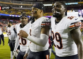 Meet Caleb Williams Chicago Bears' New Star Quarterback Poised to Revive Team's Fortunes in 2024