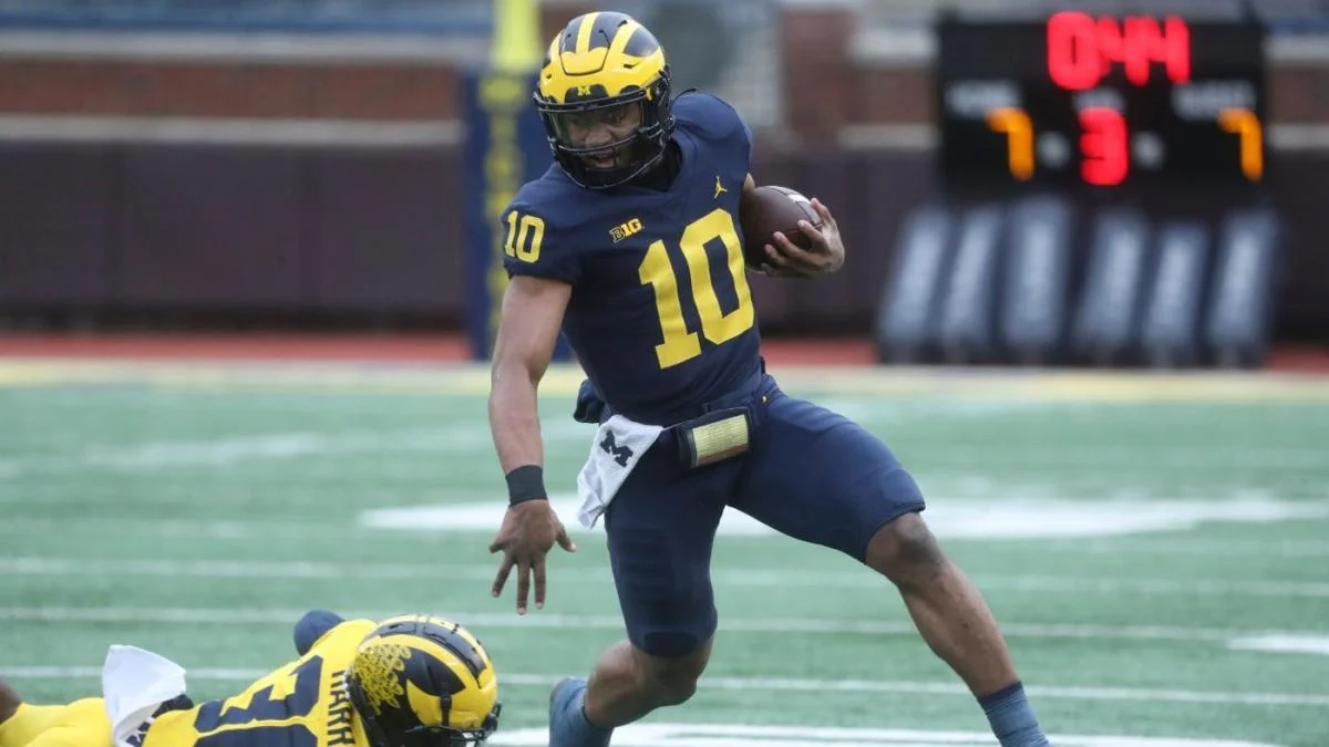  Meet Jordan Carter: Michigan Wolverines' Latest Target for 2026 Dominates High School Football