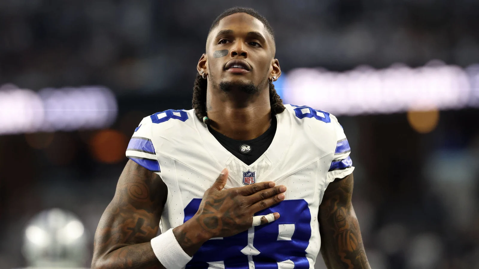 NFL News CeeDee Lamb's 18,000,000 Contract Crossroads, Making or