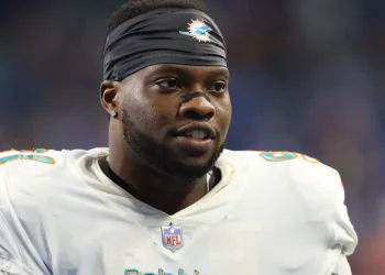 NFL News: Philadelphia Eagles Eye Defensive Reinforcement, Emmanuel Ogbah Emerges as Key Signing Target For NFL 2024