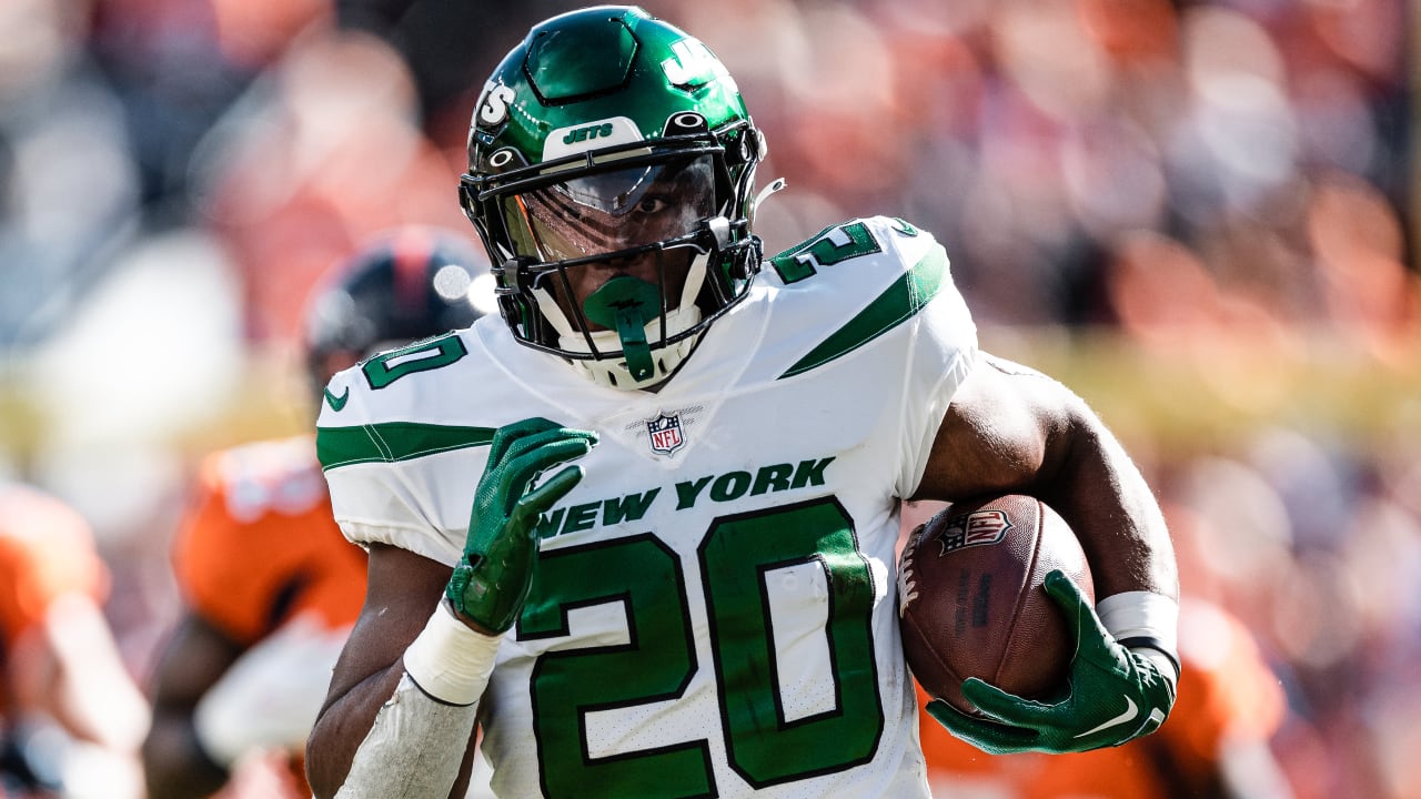 New York Jets' Strategy with Breece Hall A Deep Dive into the Backfield Dynamics