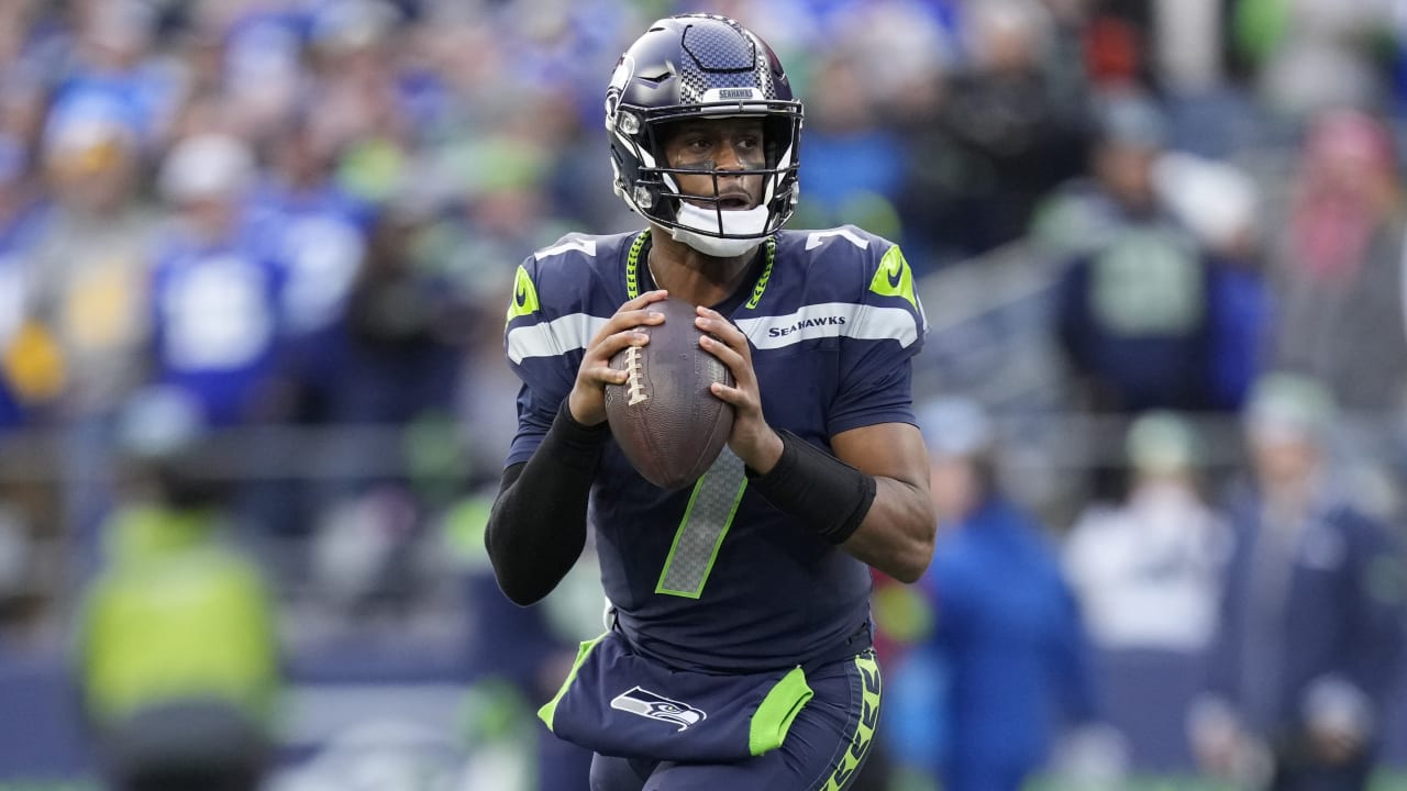 NFL News: Seattle Seahawks Coach Mike Macdonald Calls Geno Smith The Perfect QB In Every Aspect