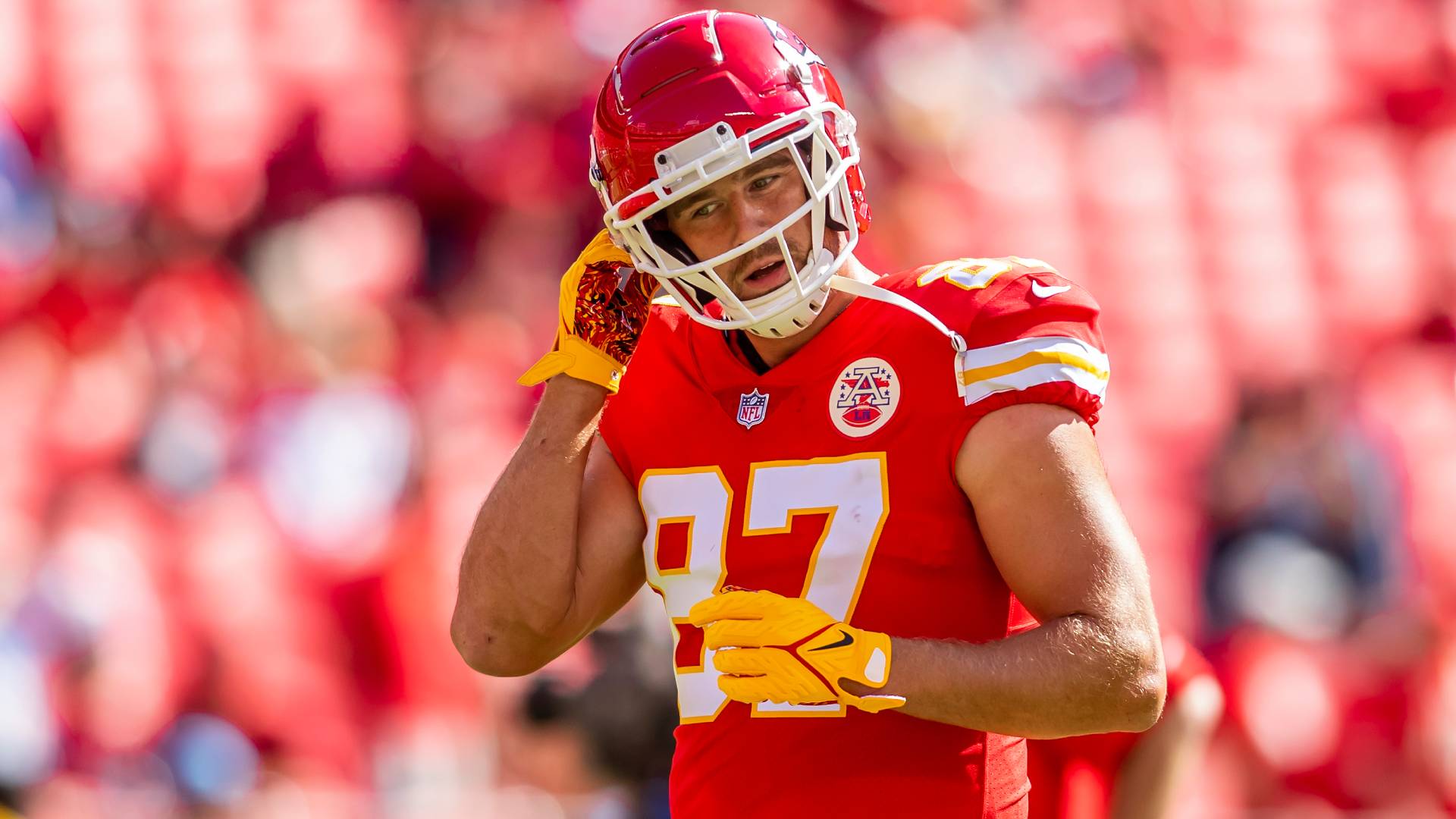 Travis Kelce Celebrates Record Deal: What It Means for Him and NFL Tight Ends
