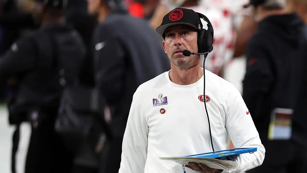 Trouble in Paradise? Ex-49er Blasts Coach Shanahan, Casting Shadow Over Team's Super Bowl Dreams