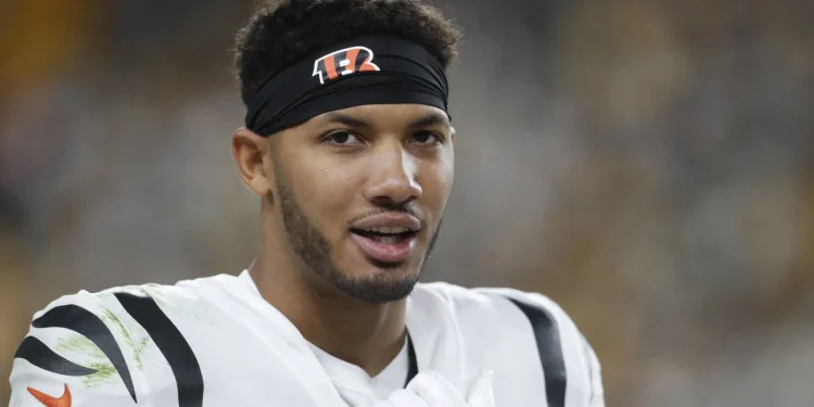NFL News: Tennessee Titans' Wide Receiver Dilemma, Tyler Boyd's Arrival and Treylon Burks' Uncertain NFL 2024 Future