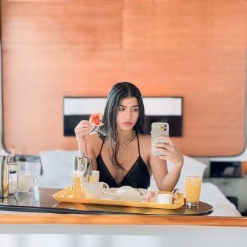 Jasmine Sherni's Wiki: Age, Bio, Career, OnlyFans, Net Worth