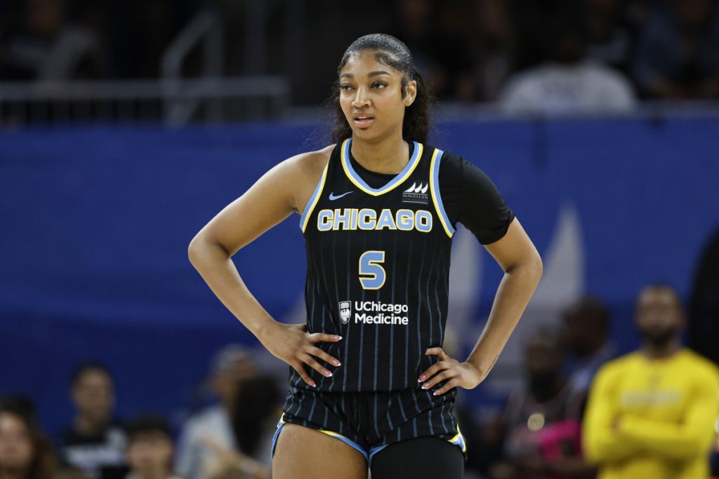 Angel Reeese Height Angel Reese's Wiki: Age, Bio, Basketball Career, Stats