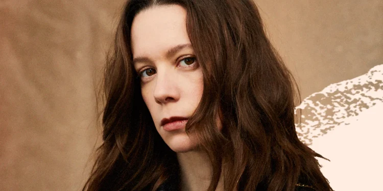 Chloe Pirrie