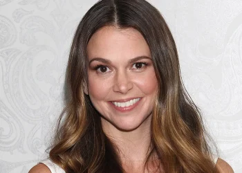 Sutton Foster