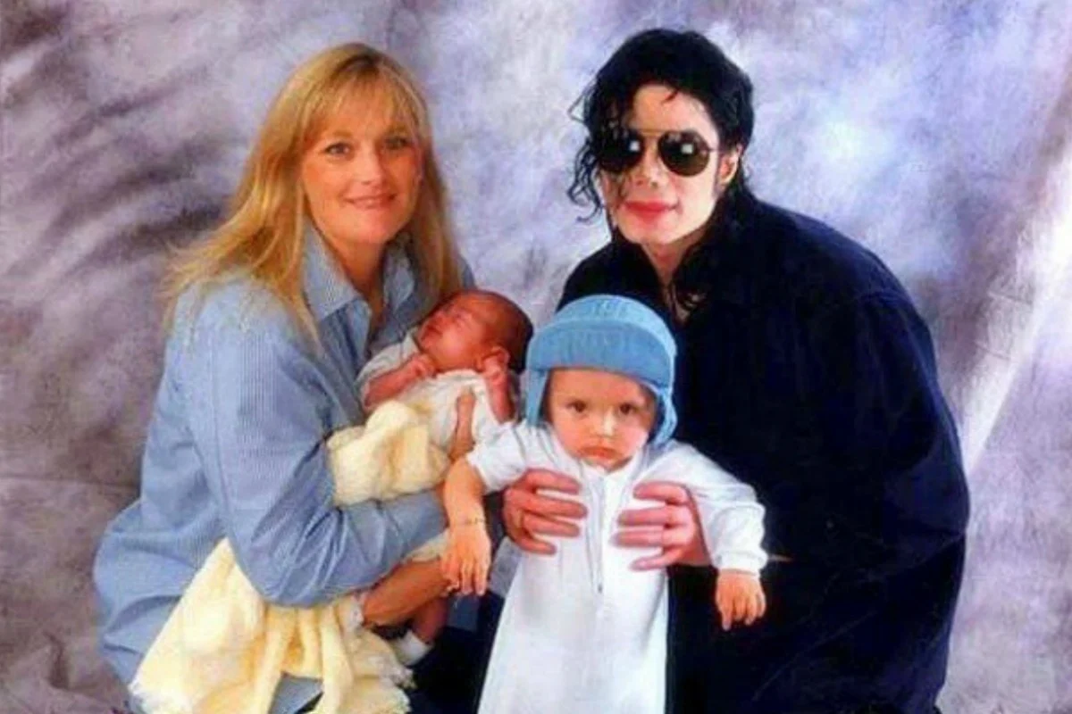 Deborah Jeanne Rowe, Michael Jackson